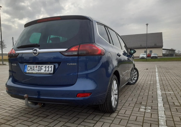 Opel Zafira cena 47800 przebieg: 209000, rok produkcji 2015 z Paczków małe 742